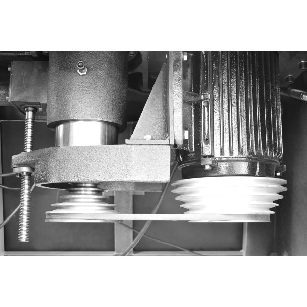 Фрезерний верстат Cormak MX 5615 A