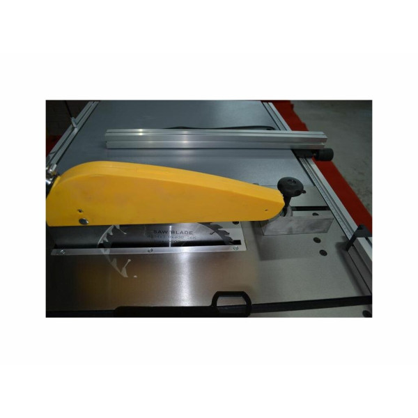 Циркулярний верстат Holzmann TS 250