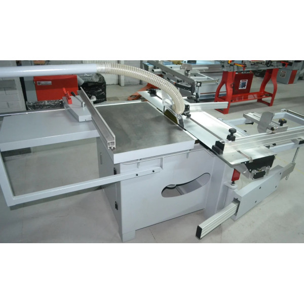 Форматно-розкрійний верстат Holzmann FKS 305VF -1600