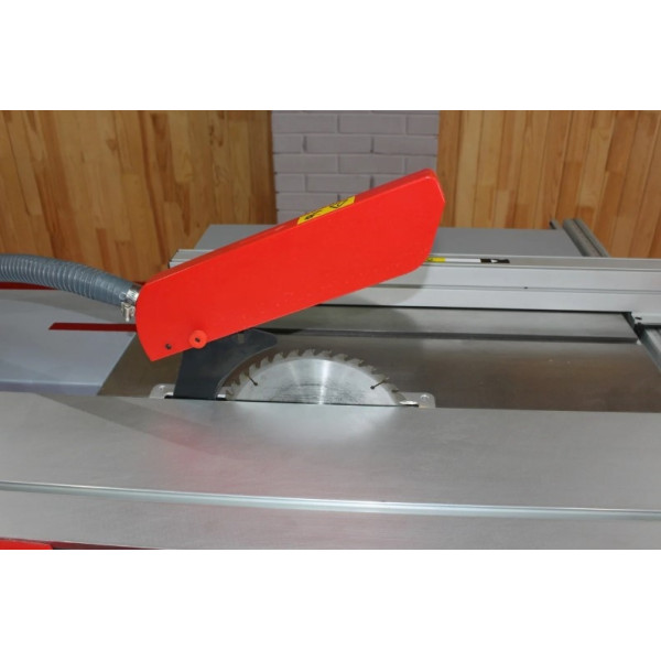 Циркулярна пила Holzmann TS 250F -1600