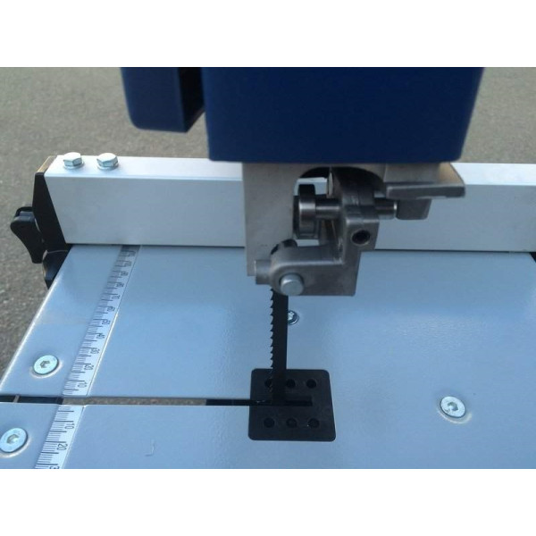 Стрічкова пила Scheppach (Woodstаr) hbs 20